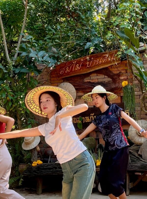 Phrae thailand woman performing a traditional dance