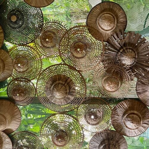 Taller de tejido de bambú con artesanos locales en Phrae